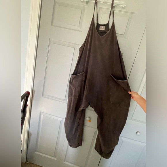 Free people romper!! - Picture 1 of 4